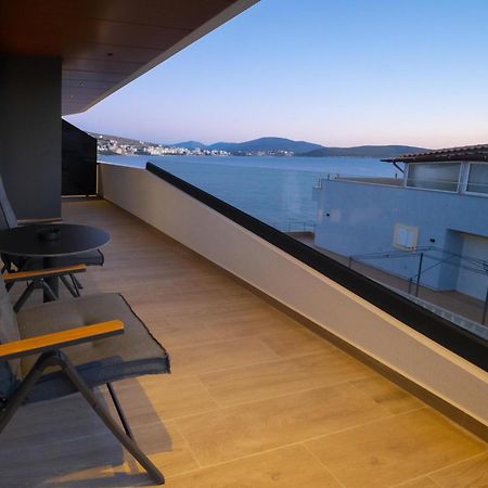 Yacht Premium Hotel Sarandë Exteriér fotografie