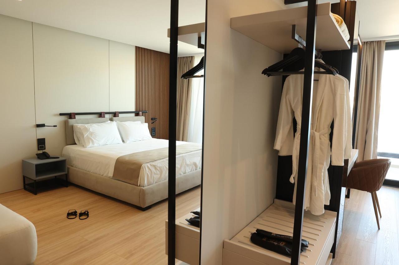 Yacht Premium Hotel Sarandë Exteriér fotografie