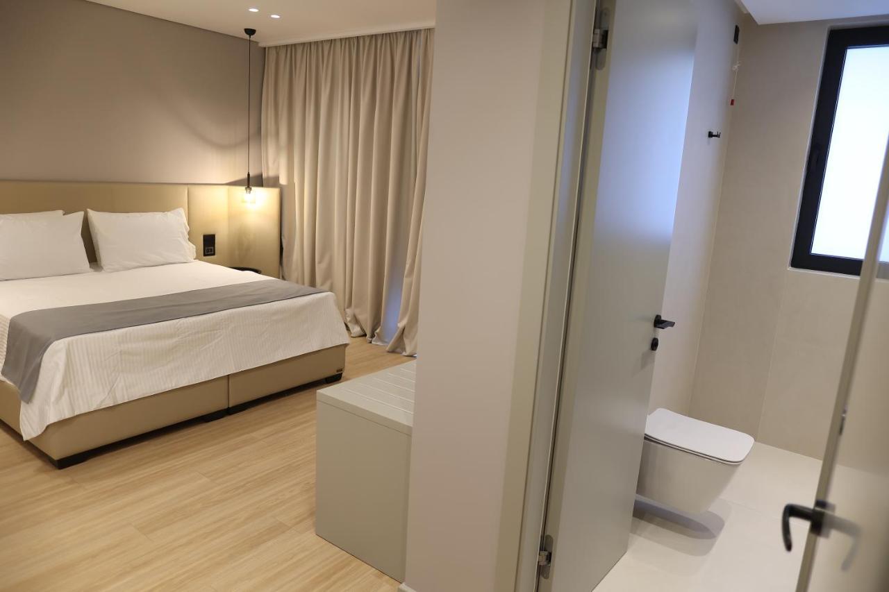 Yacht Premium Hotel Sarandë Exteriér fotografie