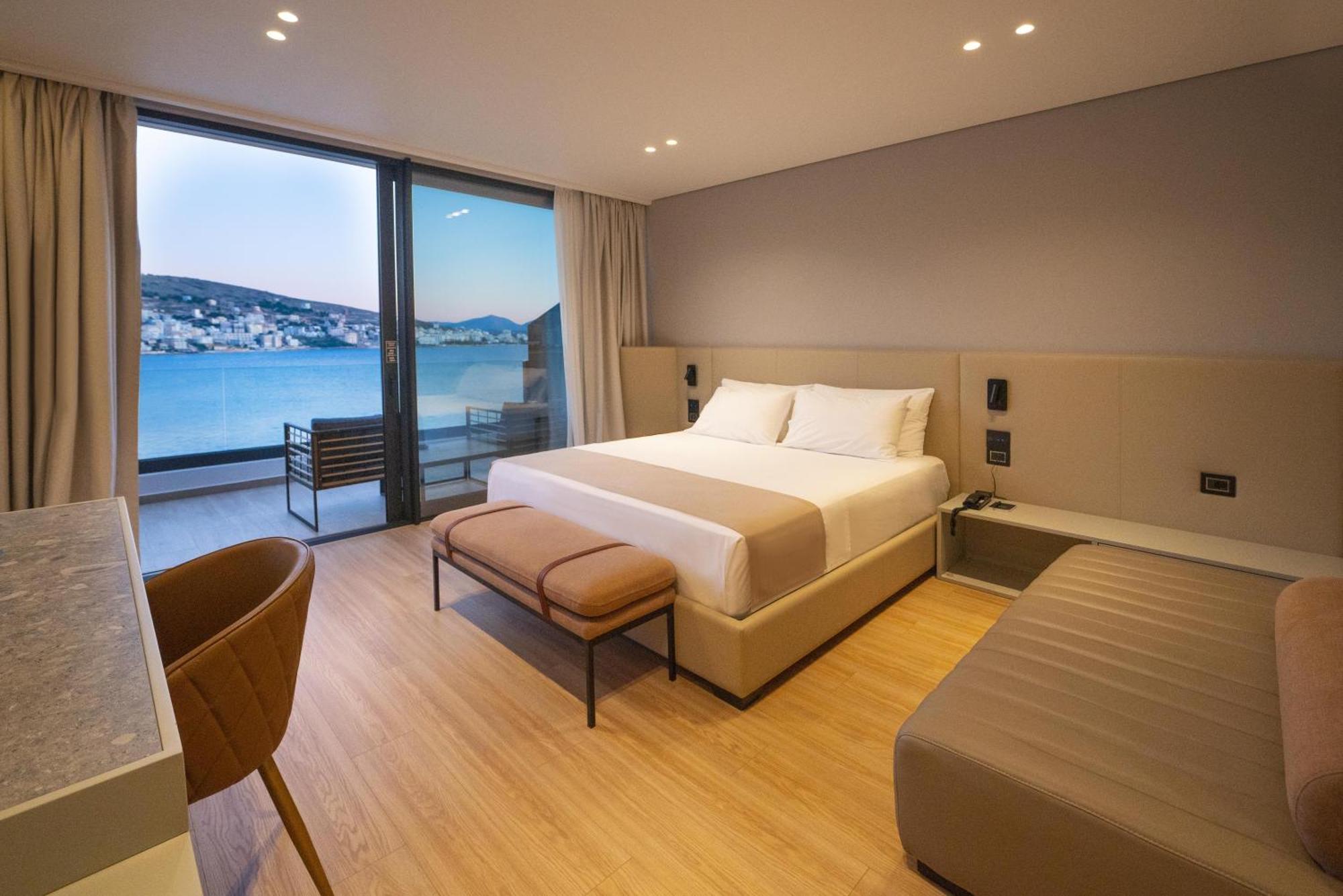 Yacht Premium Hotel Sarandë Exteriér fotografie