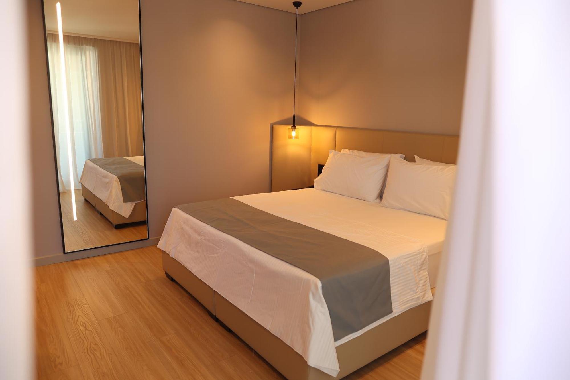 Yacht Premium Hotel Sarandë Exteriér fotografie