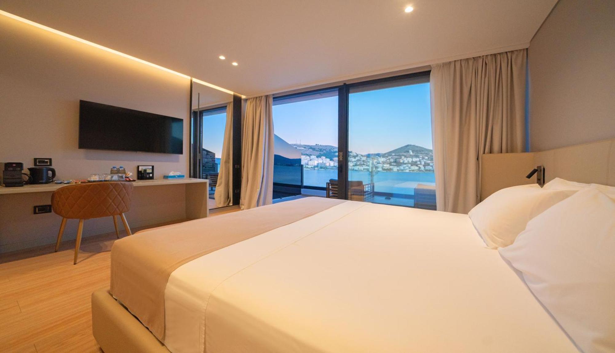 Yacht Premium Hotel Sarandë Exteriér fotografie